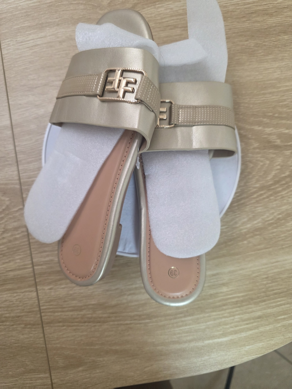 Women's Metallic Gold Slide Sandals – Size 39